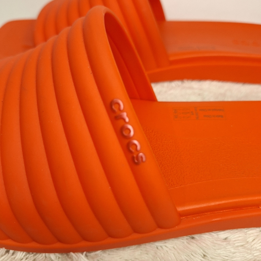 CROCS Vibrant Orange Footwear - Picture 6 of 8